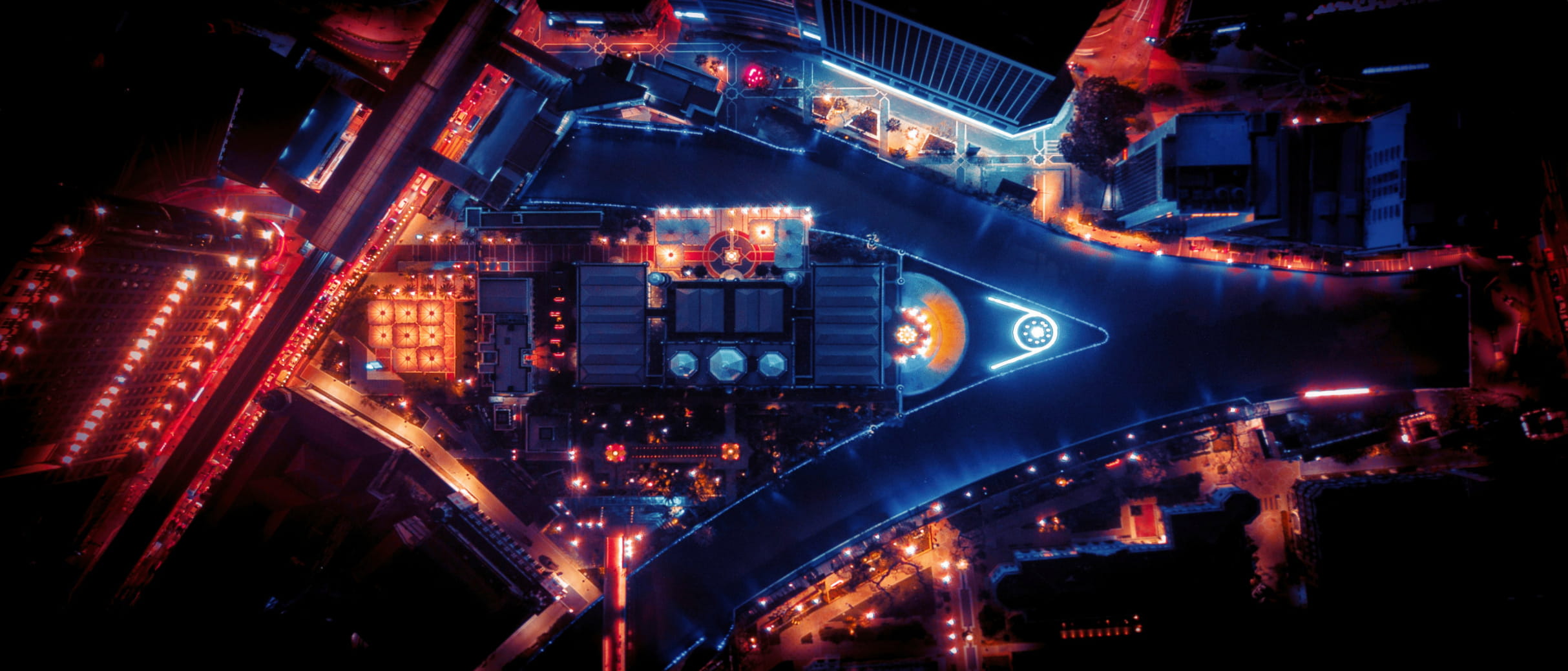 Cinematic Visuals That Move People.